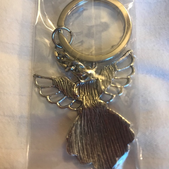 NWT Antique Silver Plated Guardian Angel key ring - Picture 4 of 4
